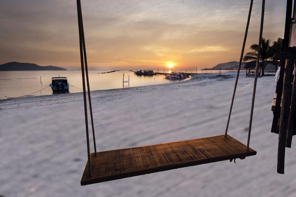The Beach Samui Taling Ngam Beach Buitenkant foto